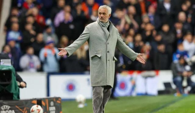 星空体育平台-欧国联不夺冠马丁内斯将被炒 穆里尼奥执教五盾？