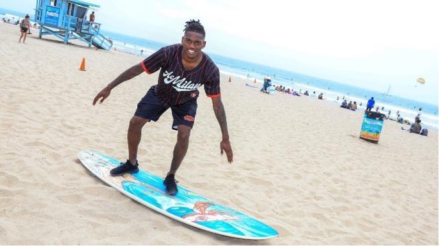 星空体育平台-莱昂里程碑之战米兰6连胜！亚军稳了皮奥利不走了？