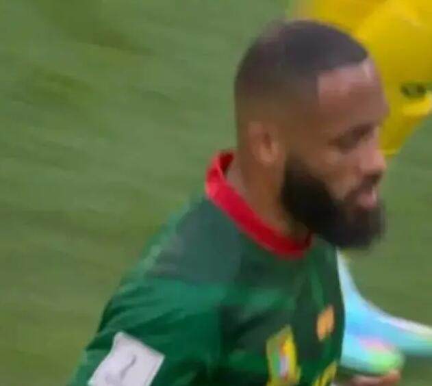 星空体育官网-世界杯球星撞脸！詹皇库兹马兼职 袁弘化身京多安