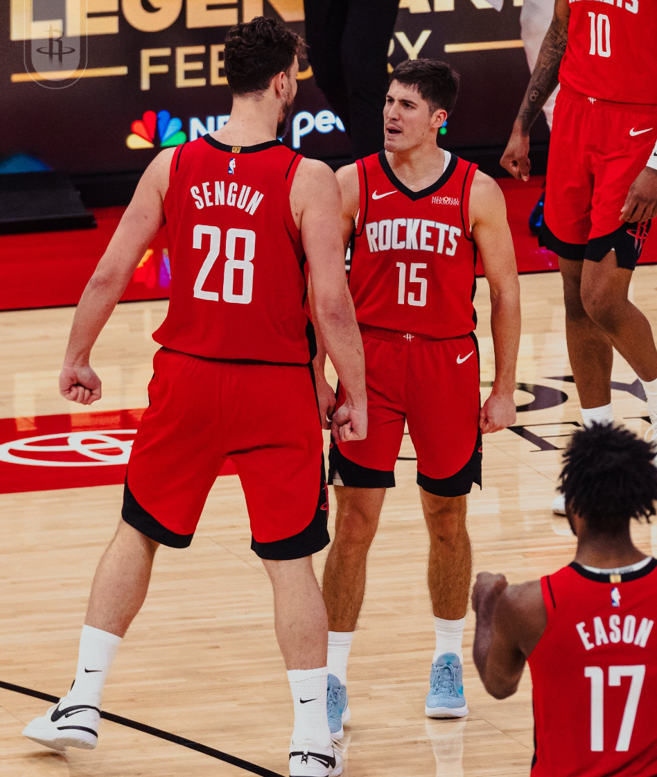 星空体育-火记纷纷增加谢泼德戏份！需提升持球突破 防守软肋可用体系隐藏