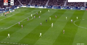 【西甲】马竞2比4巴萨 费兰双响巴萨上演大逆转